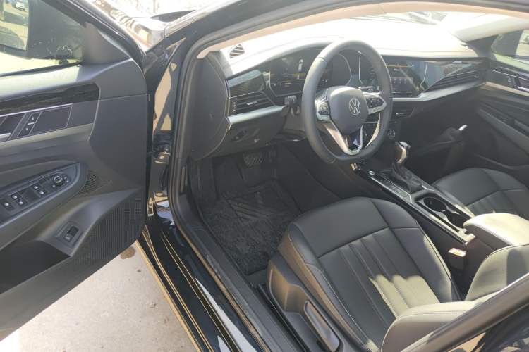 Used Volkswagen Passat 2023 Revised Version 280TSI Business Edition