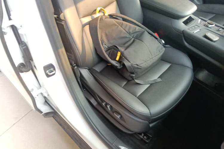 Used Cadillac XT5 2021 28T Luxury Version
