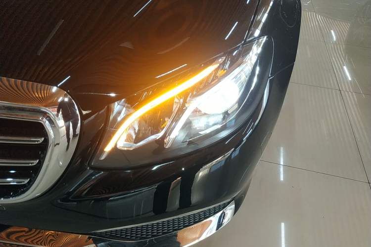 Used Mercedes-Benz E-Class 2019 Facelifted E 300 L Stylish Version
