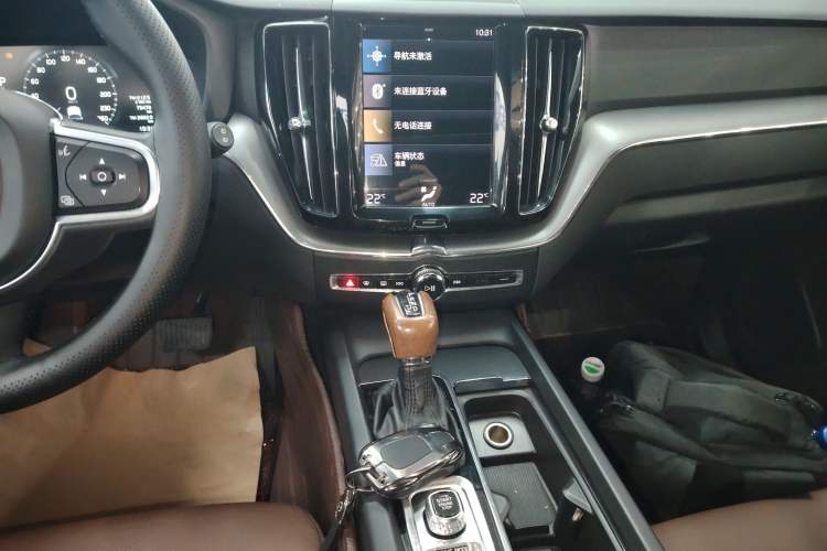 Used Volvo XC60 2021 T5 4x4 Smart Luxury Edition
