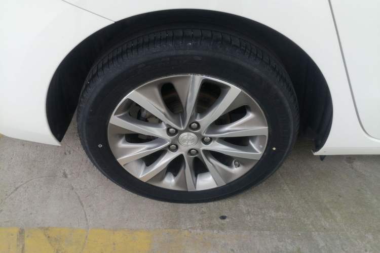 Used Buick GL6 2019 18T 5-Seater Connected Luxury Version China V Standard
