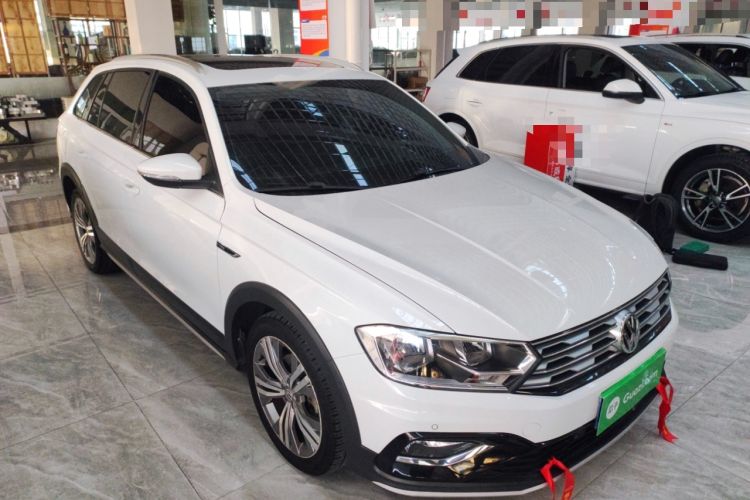 Used Volkswagen C-TREK 2018 230TSI DSG Luxury Model
