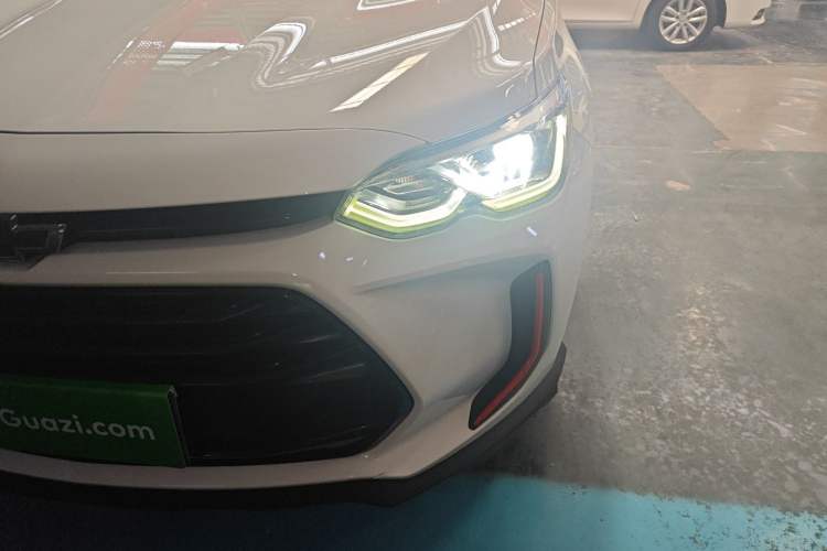 Used Chevrolet Orlando 2020 Light Hybrid Redline 530T Automatic Enjoyment Edition (5+2 Models)
