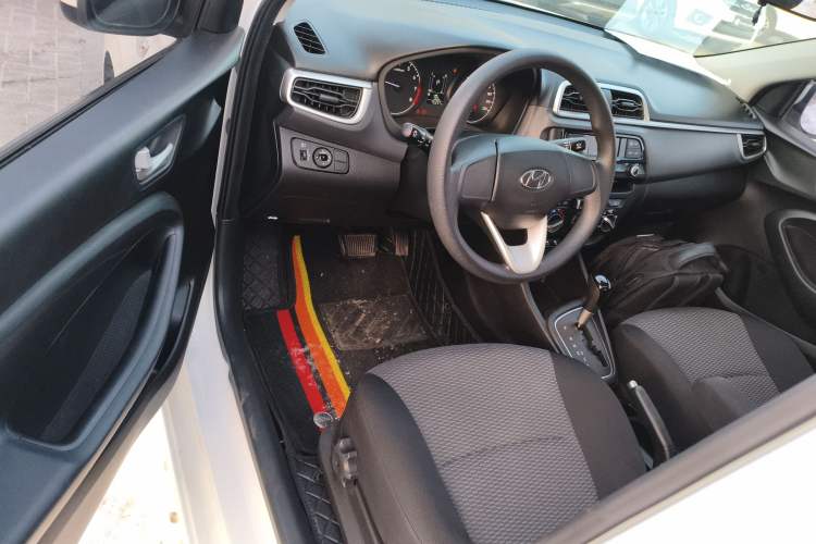 Used Hyundai Verna 2017 1.4L Automatic YueXiang Edition China V-standard