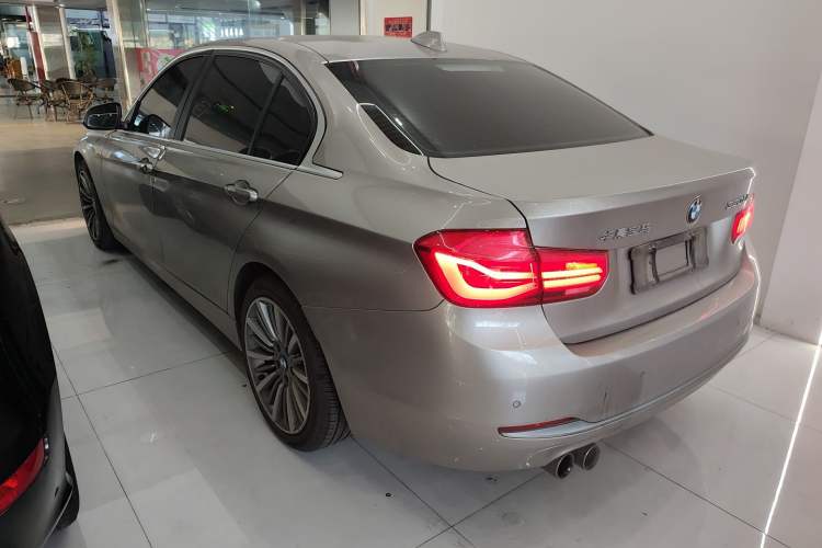 Used BMW 3 Series 2019 320Li Fashion Model
