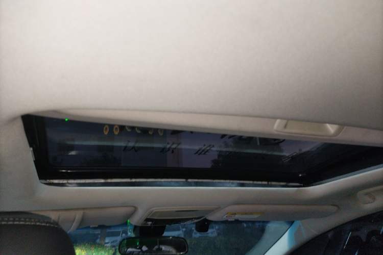 Used Honda Elysion 2019 2.0L Hybrid Luxury Edition