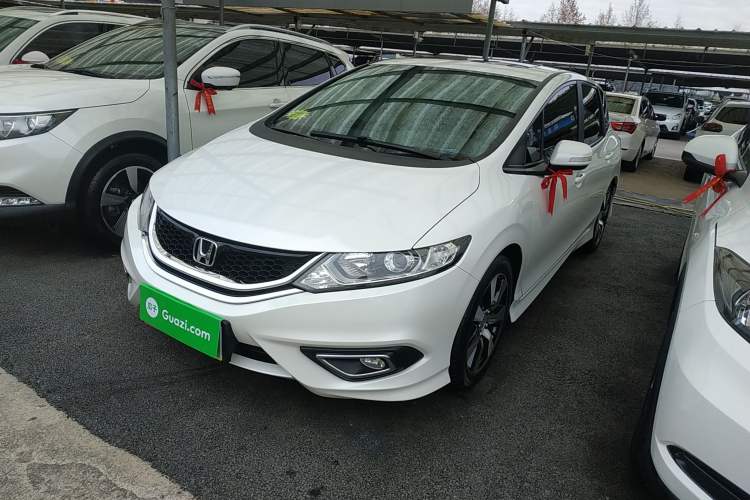Used Honda Jade 2014 1.8L Automatic Comfort Elite Version 5 Seats