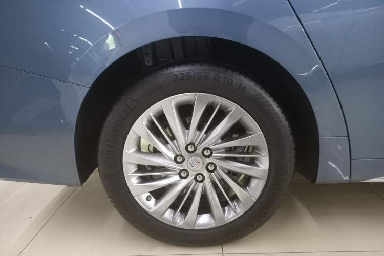 Used Buick Century 2023 2.0T Seven-Seater Yinshi Edition