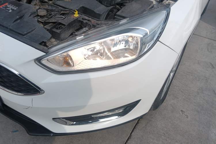 Used Ford Focus 2017 Hatchback 1.6L Automatic Fashion Edition Smart Drive Version