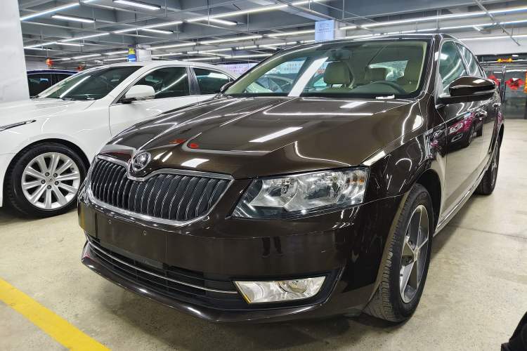 Used Skoda Octavia 2016 1.6L Automatic Smart Drive Edition