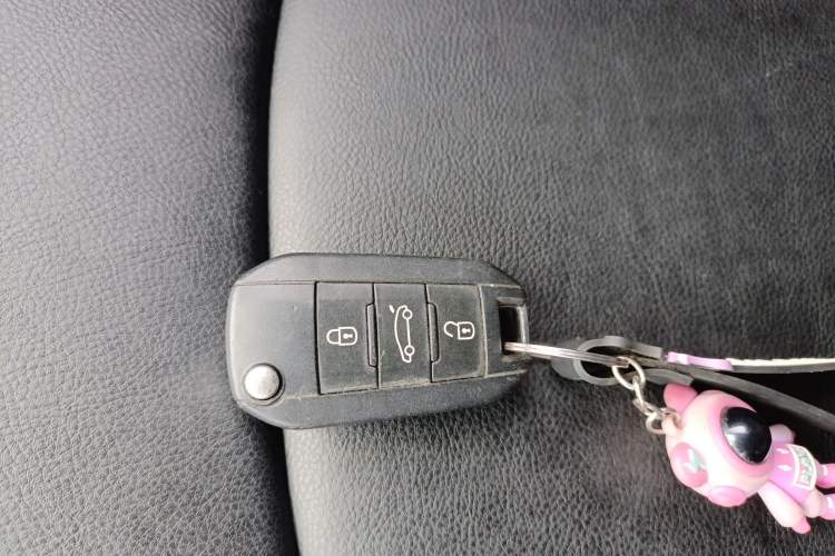 Used Peugeot 301 2014 1.6L Automatic Comfort Edition