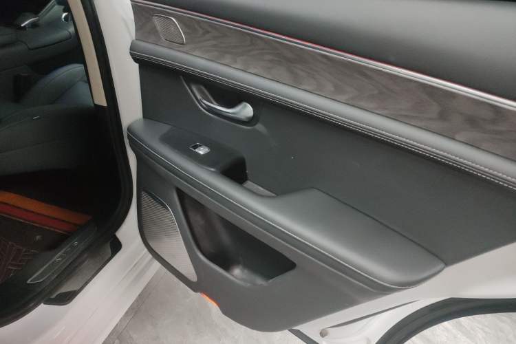 Used Hima AITO M5 2022 Range-Extended Rear-Drive Standard Version
