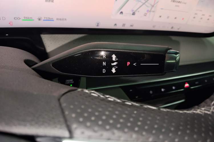 Used Buick GL8 New Energy 2024 Lu Zun Deluxe Edition 7-Seater