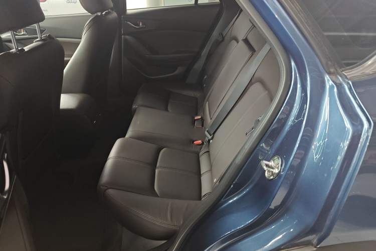 Used Mazda CX-4 2021 2.0L Automatic Two-Wheel Drive Blue Sky Luxury Edition