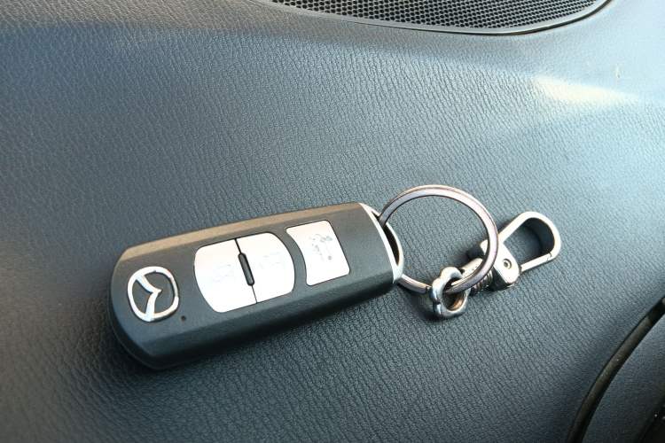 Used Mazda Mazda 3 Axela 2017 Sedan 1.5L Automatic Comfort Model Emission Standard China V