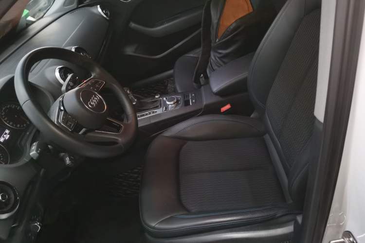 Used Audi A3 2020 Sportback 35 TFSI Fashion Edition China VI Emission Standard
