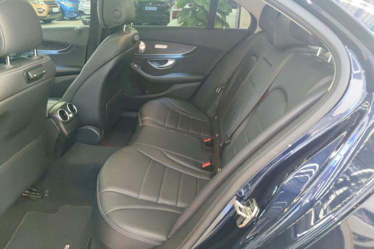 Used Mercedes-Benz C-Class 2017 Facelift C 200 L Sport Edition