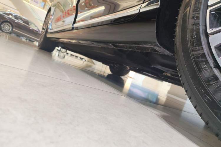 Used Hongqi H9 2024 2.0T Qichang Luxury Business Edition
