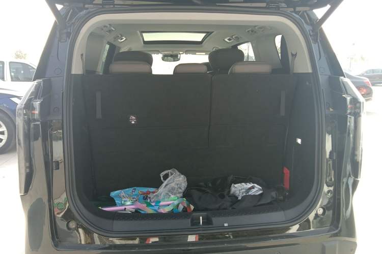 Used SAIC MAXUS Dajia 7 2024 605 km Extended-Range Forest Version
