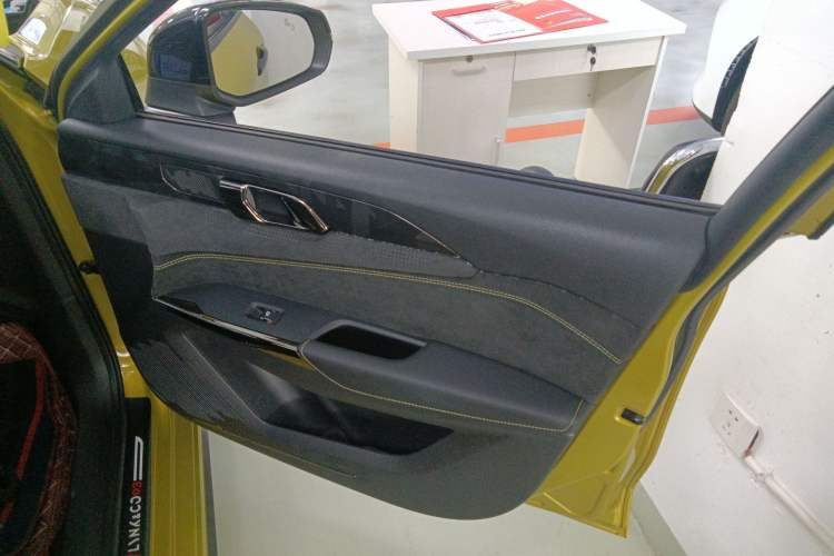 Used Lynk & Co 03 2022 03+ 2.0TD Automatic Wind-Chasing Edition
