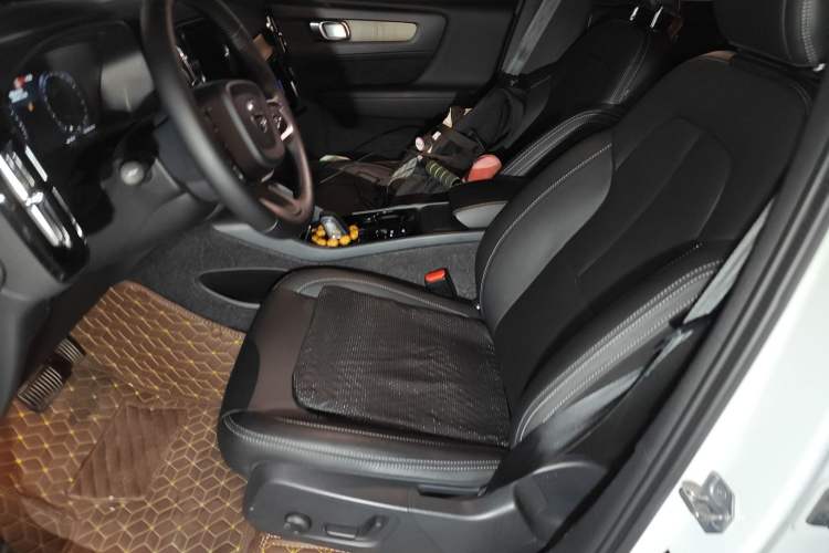 Used Volvo XC40 2020 T3 Zhiyuan Luxury Edition