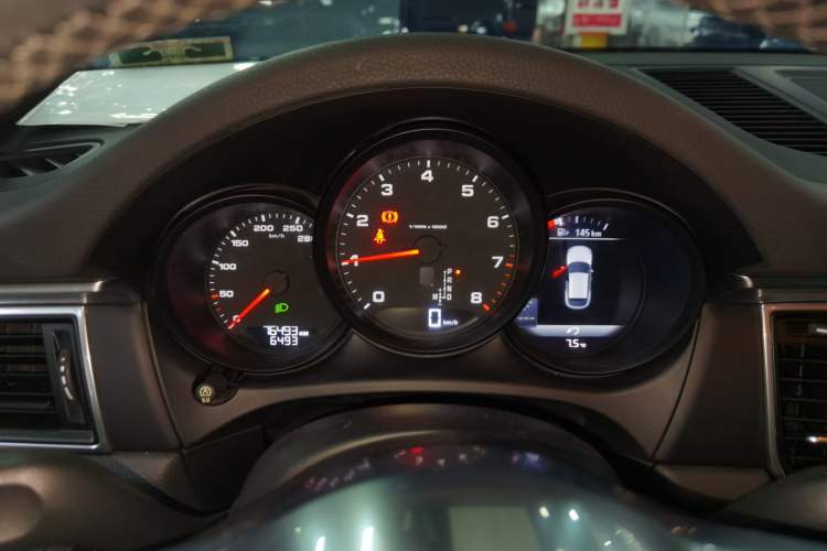 Used Porsche Macan 2017 Macan 2.0T
