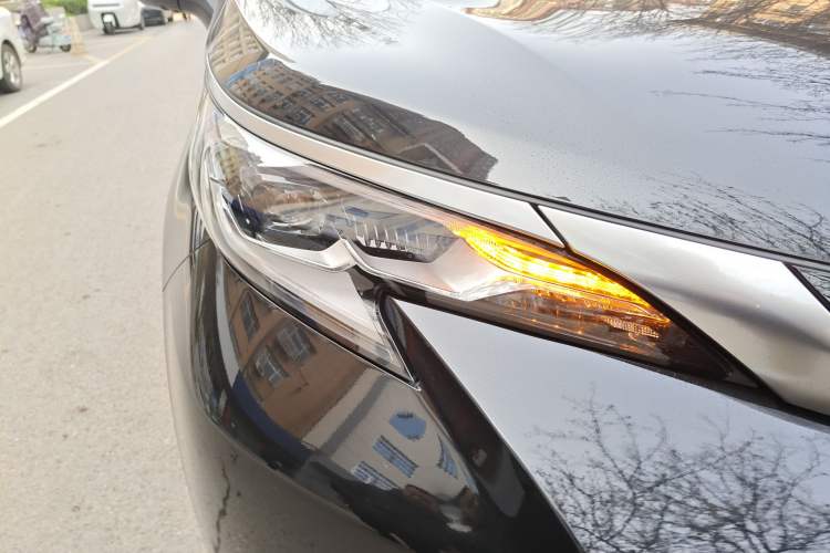 Used Toyota Sienna 2024 2.5L Hybrid Prestige Deluxe Edition