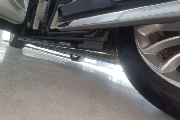 Used VOYAH Dream 2024 PHEV Extended-Range Premium Edition
