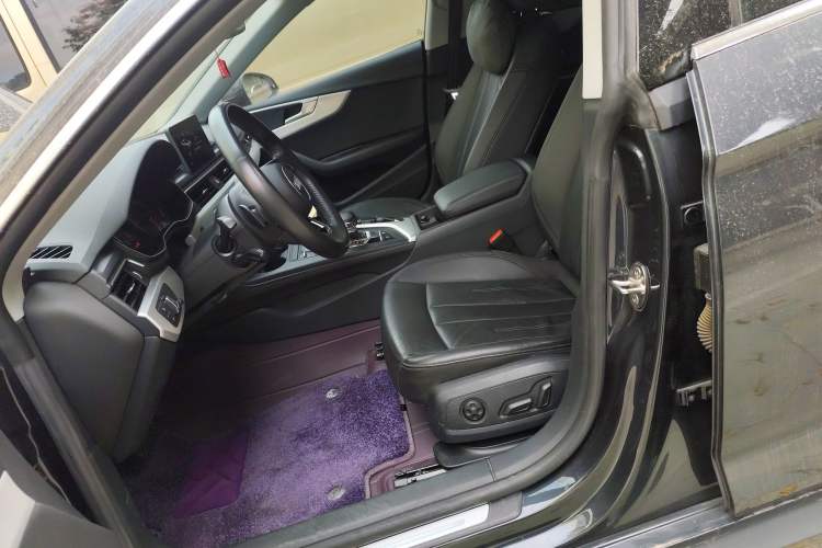 Used Audi A5 2017 Sportback 40 TFSI Fashion Model
