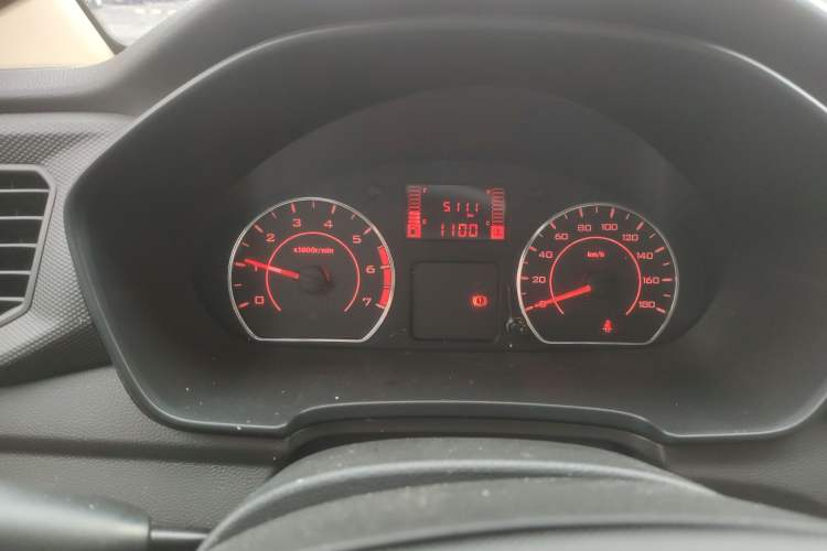 Used Wuling Hongguang V 2022 1.5L Jingqu Edition Electric-Assist LAR
