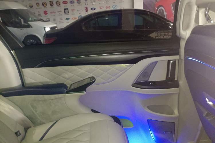 Used Buick GL8 2022 ES Landtrek 653T Comfort Edition
