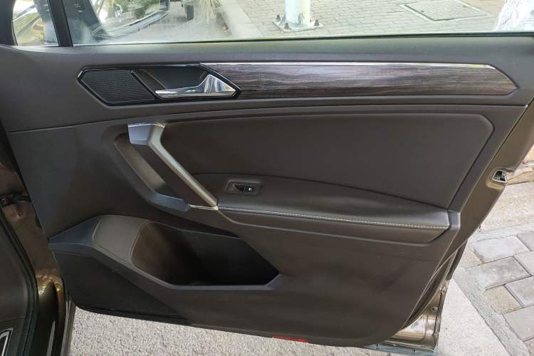 Used Volkswagen Tiguan L 2018 380TSI Automatic All-Wheel Drive Flagship Edition