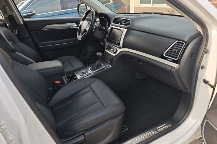 Used Haval H6 Coupe 2016 Blue Label 1.5T Automatic Two-Wheel Drive Urban Model