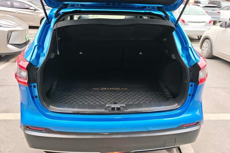 Used Nissan Qashqai 2019 2.0L CVT Luxury Edition
