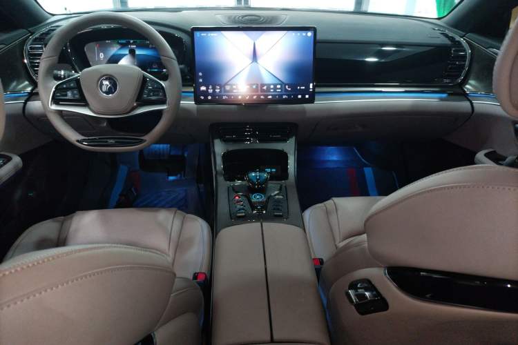 Used BYD Han 2023 DM-i Champion Edition 121KM Prestige Model