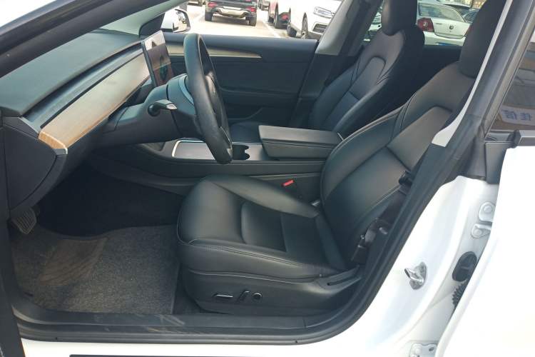 Used Tesla Model 3 2022 Rear-Wheel-Drive Version
