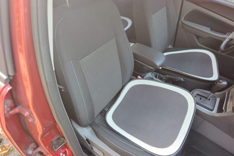 Used Ford Focus 2013 Hatchback Classic 1.8L Automatic Base Model
