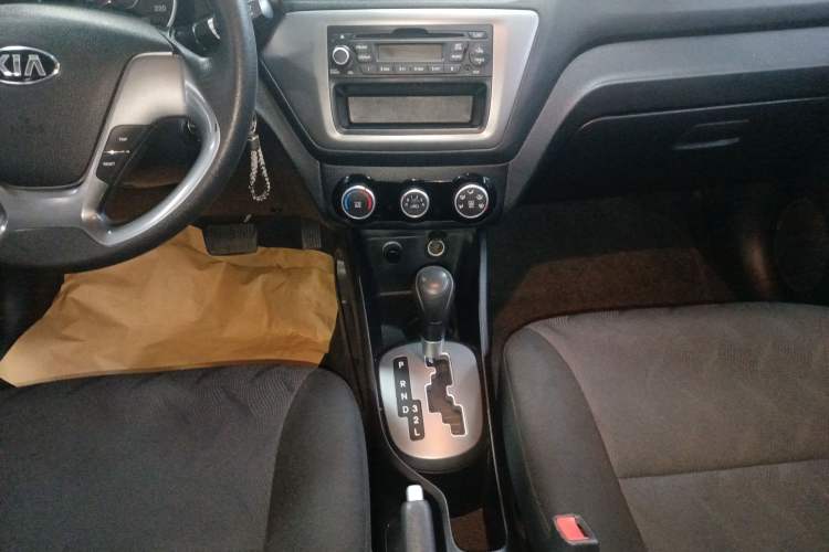 Used Kia K2 2015 Sedan 1.4L Automatic GLS