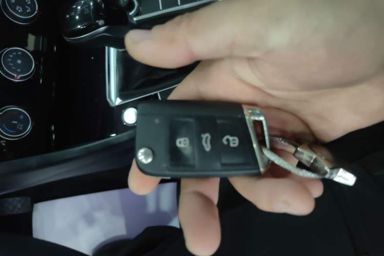 Used Volkswagen Sagitar 2020 200TSI DSG Comfort Version China VI Standard
