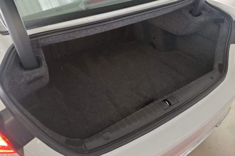 Used Geely Auto Emgrand GT 2020 1.8T Flagship Edition
