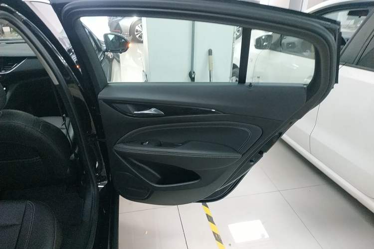 Used Buick Regal 2024 25T Deluxe Edition
