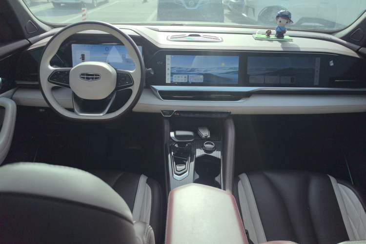 Used Geely Auto Monjaro L 2021 2.0TD DCT EVO Two-Wheel Drive Prestige Version
