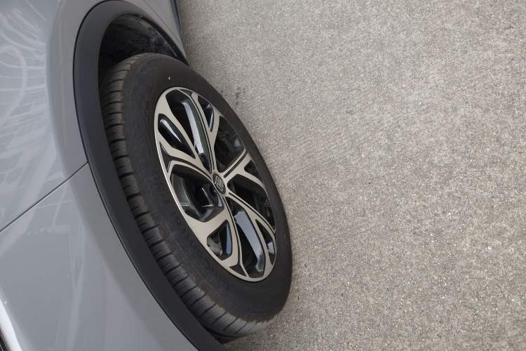 Used BYD Tang New Energy 2025 DM-i 115KM Prestige Model
