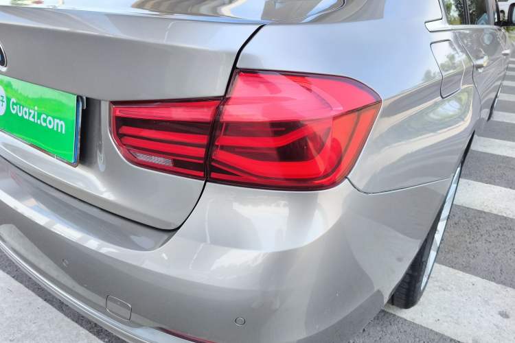Used BMW 3 Series 2018 320Li Fashion Model
