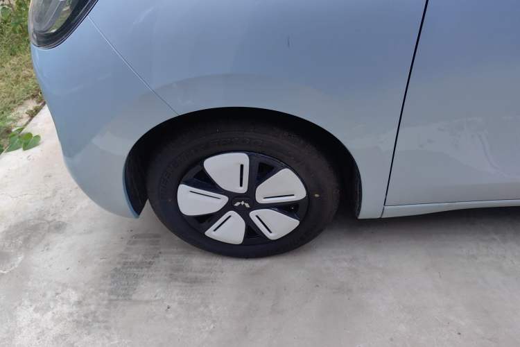 Used Wuling Hongguang MINIEV 2025 Four-Door Version Advanced Edition
