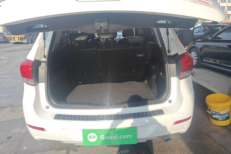 Used Haval H6 2015 Upgraded Model 1.5T Manual Two-Wheel Drive Elite Version