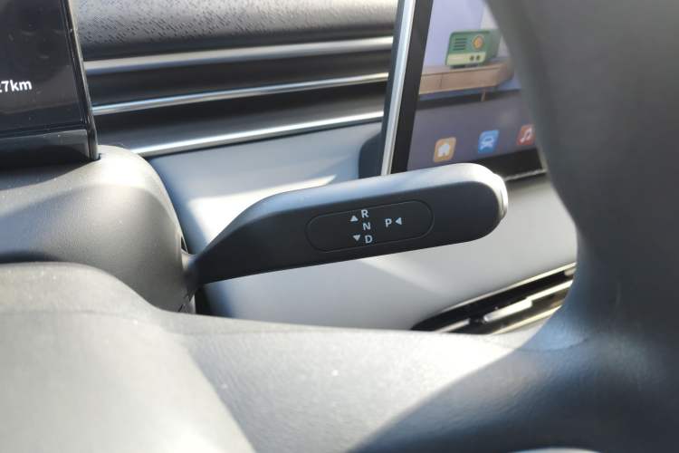 Used Dongfeng NAMMI 01 
