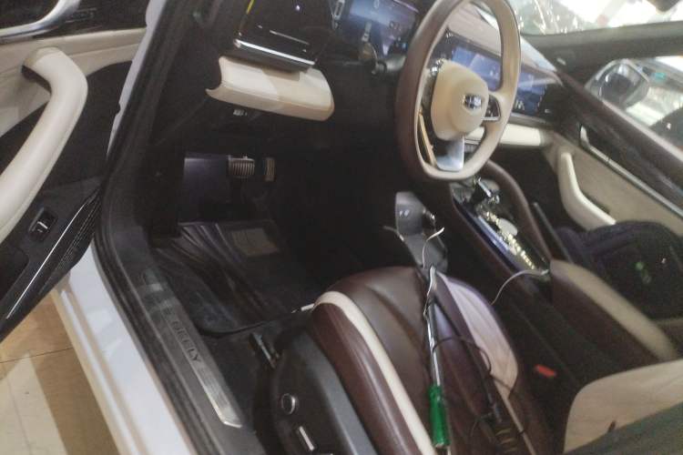 Used Geely Auto Monjaro L 2021 2.0TD DCT EVO Two-Wheel Drive Smart Luxury Version
