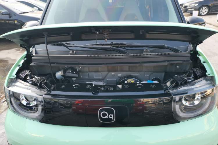 Used Chery QQ Ice Cream 2022 120km Conical Shape Lithium Iron Phosphate
