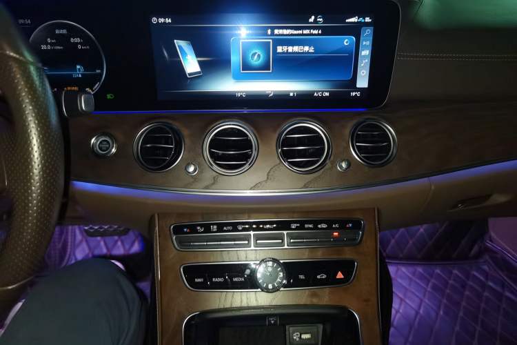 Used Mercedes-Benz E-Class 2018 Facelift E 200 L
